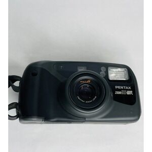 Pentax Zoom 90-WR 35mm Point & Shoot Weather Resistance Camera Remote and Case